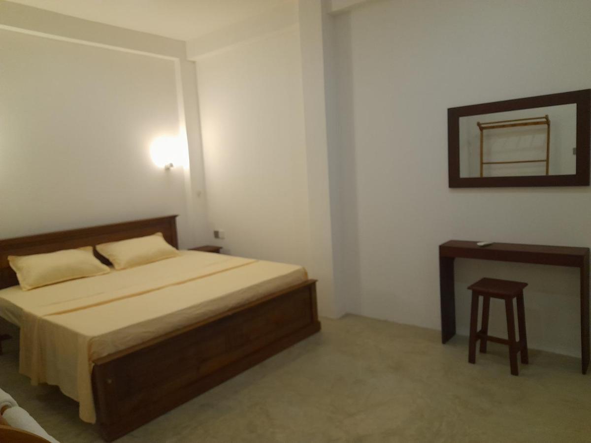 Gloria Inn Negombo Pokoj fotografie